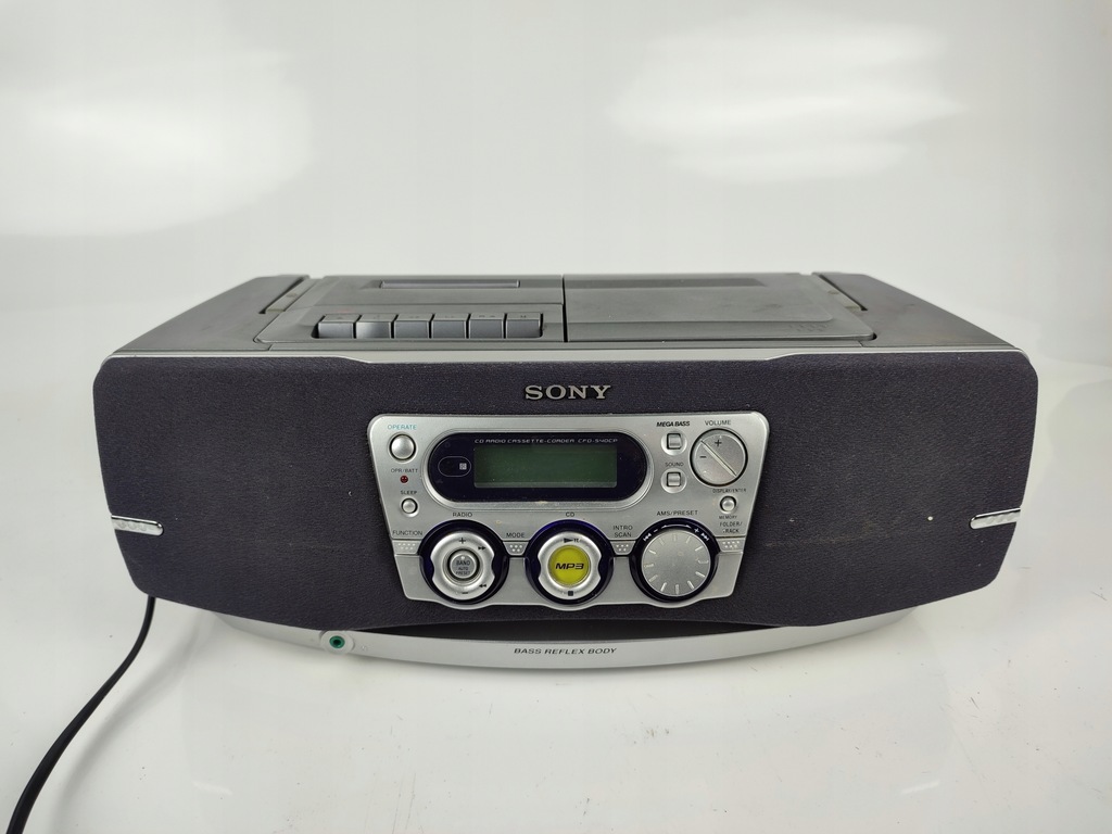 Radio Sony Bass Reflex Body