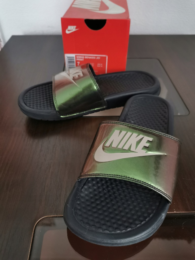 Klapki Nike WMNS Benassi JDI Print r. 38