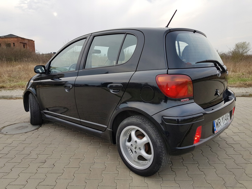 Toyota Yaris TS 1.5 VVTi 105KM 8242380194 oficjalne