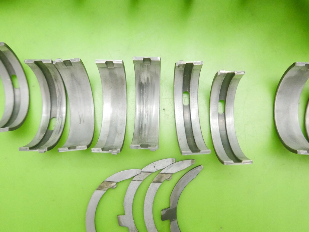 25 mazda cx-7. 25 форд фокус 2 2. коренные вкладыши ауди 80 2. вкладыши б3. 8 каналы.