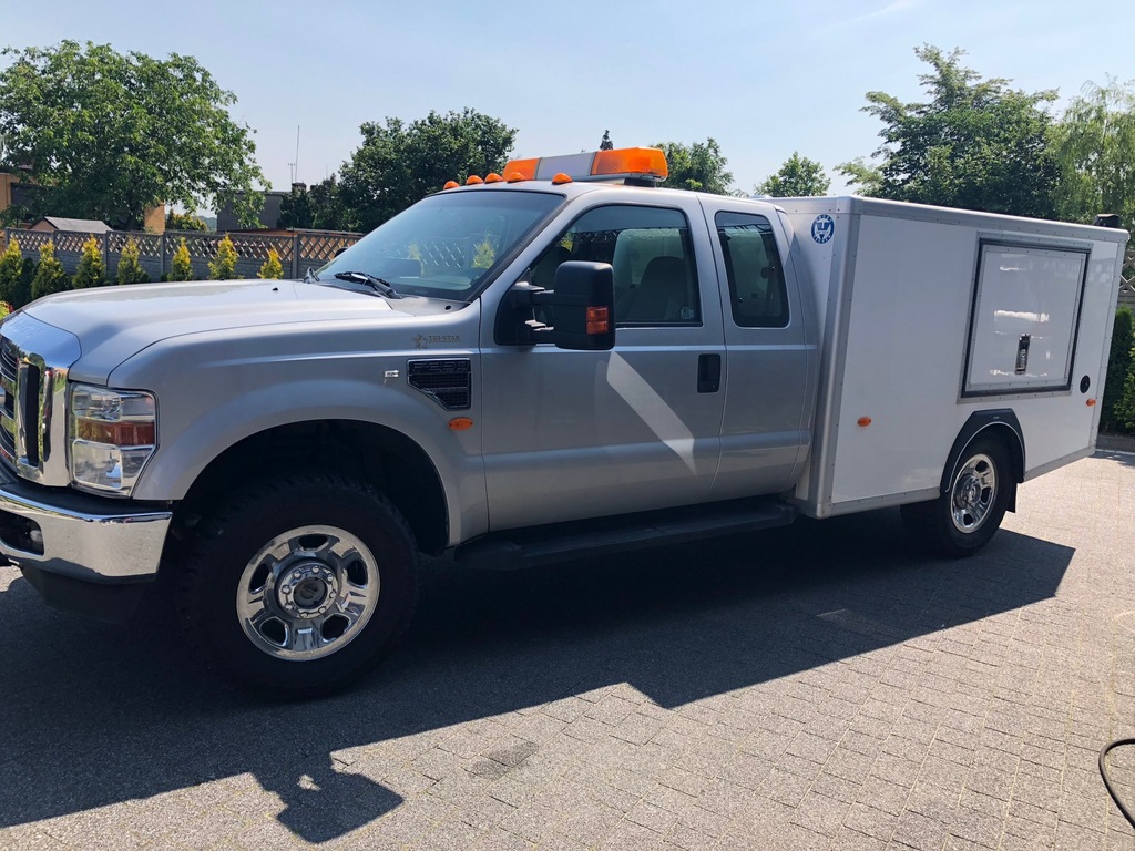 FORD F350 TRI STAR
