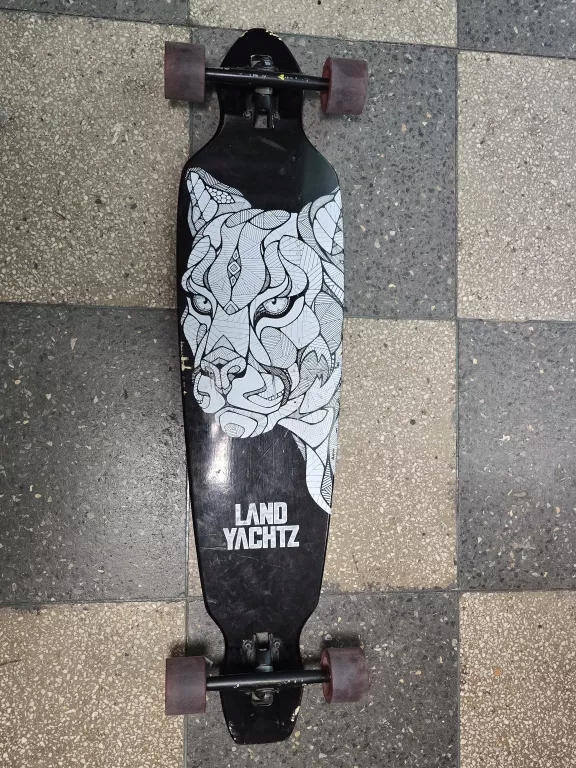 LONGBOARD LANDYACHTZ BATTLE AXE COUGAR 40