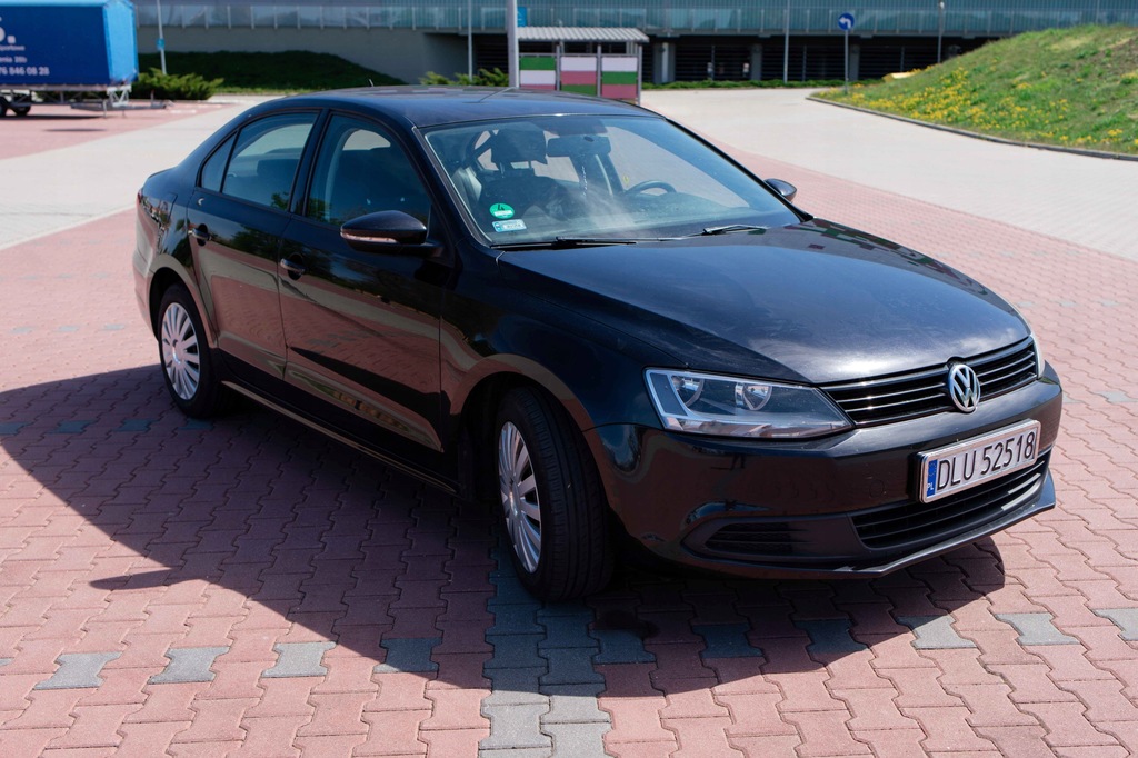 Volkswagen Jetta A6 1.6 TDI 2012 8062875859 oficjalne