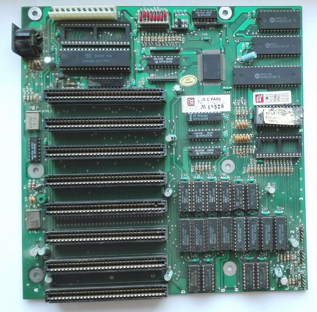Zabytkowa płyta główna IBM XT 8088 NEC V20 8431674017
