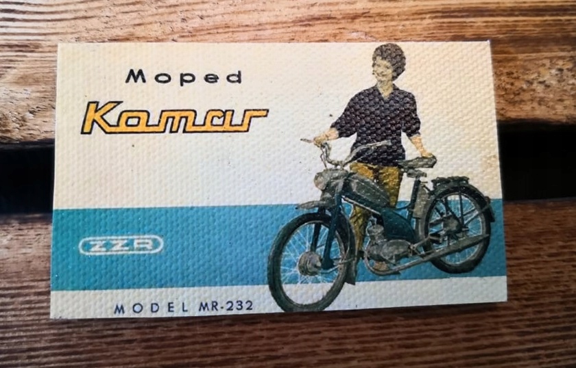 Komar Moped Model MR232 Romet Magnes na Lodówkę