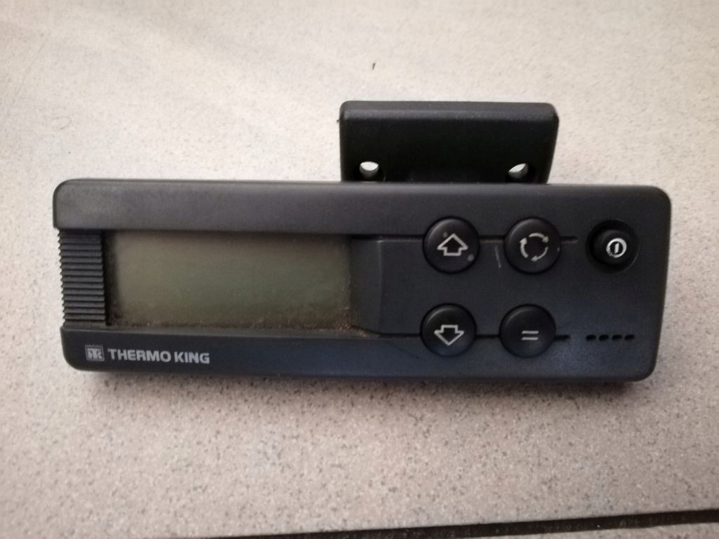 KOMPLETNY AGREGAT THERMO KING V200 MAX TC 12V 230V 7572322591