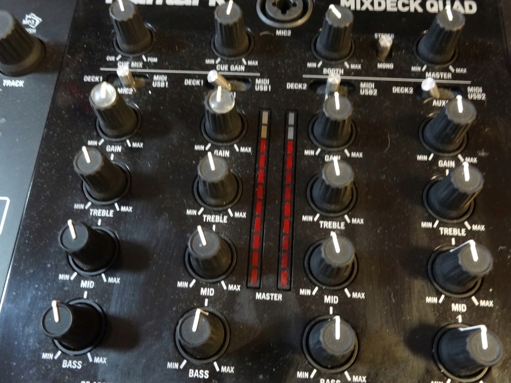 Numark Mixdeck Quad + Case 12263298251 oficjalne archiwum Allegro