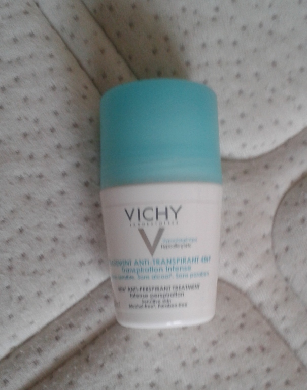 VICHY - antyperspirant w kulce