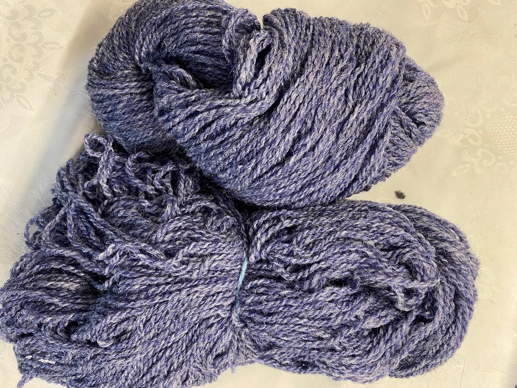 WŁÓCZKA akryl 20 dkg nr 26.07-24