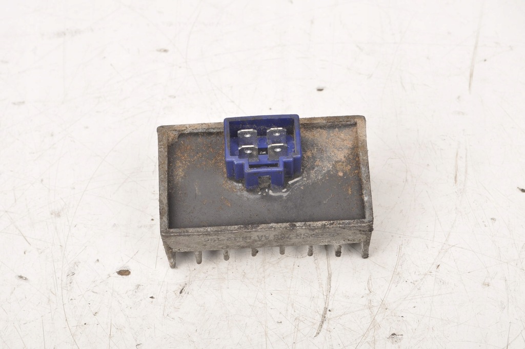 HONDA CBF 125 REGULATOR NAPIĘCIA SH786AA