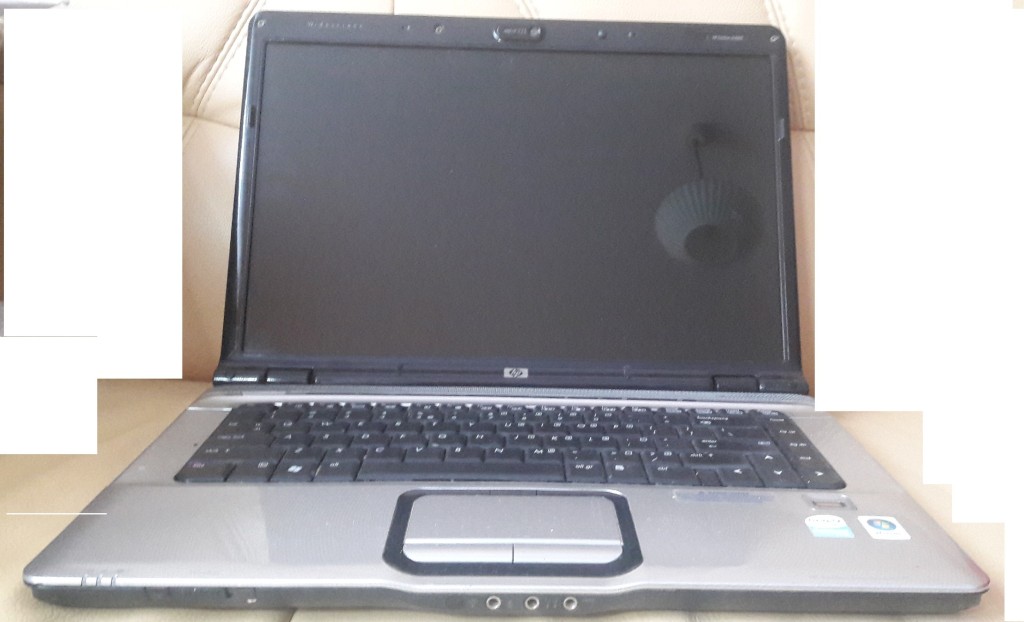Laptop ... HP Pawilion dv6000 - uszkodzony.