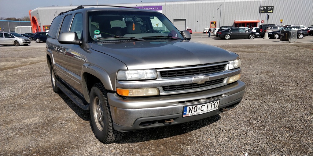 Chevrolet Suburban 2001, benzyna i LPG 8492568304