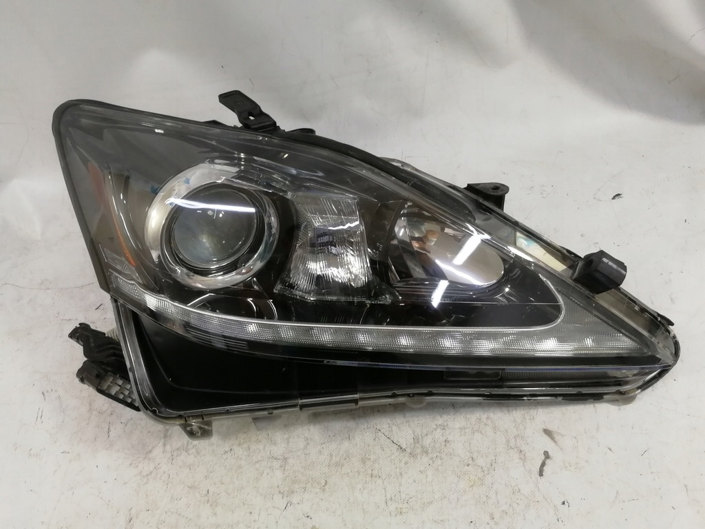 Lampa przednia lewa Led Lexus is 250 220 xenon