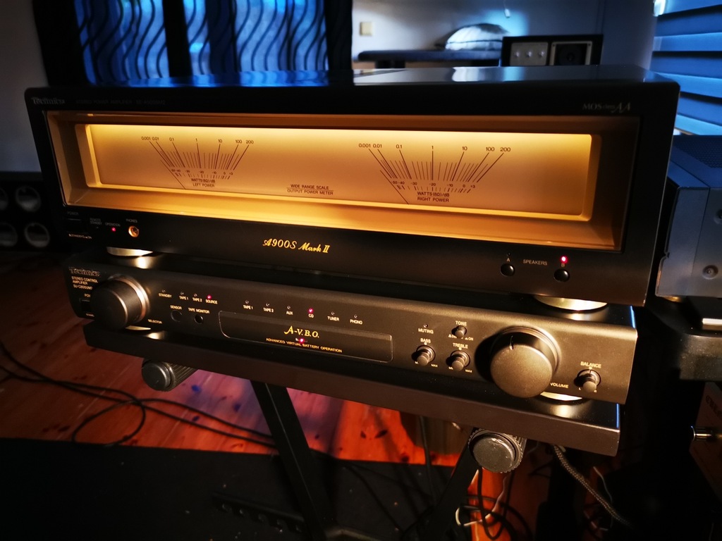 Technics SE-A900SM2 + Preamp SU-C800UM2 + gratis