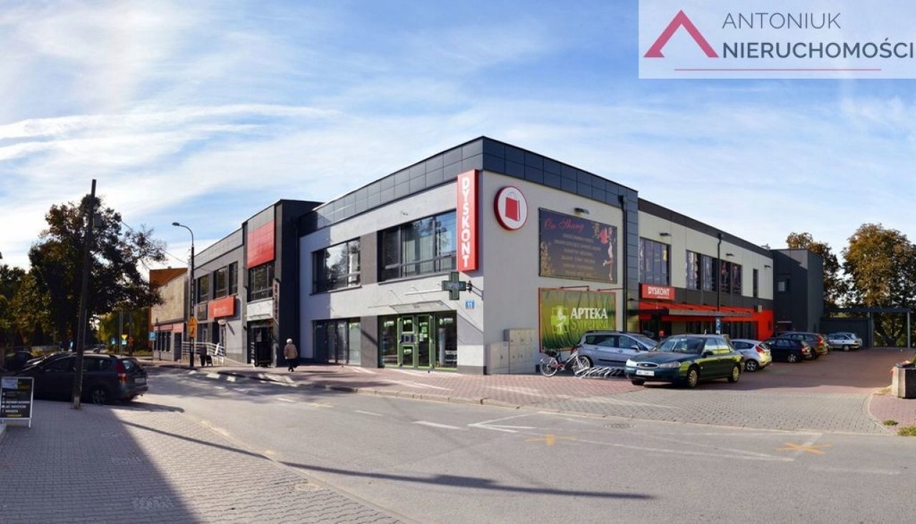 Komercyjne, Nowy Dwór Mazowiecki, 200 m²