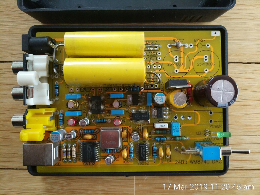 Audiofilski DAC na Wolfson WM8740 bez op-amp