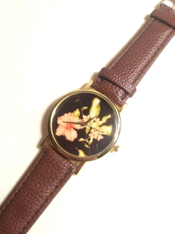 Zegarek brązowy kwiaty