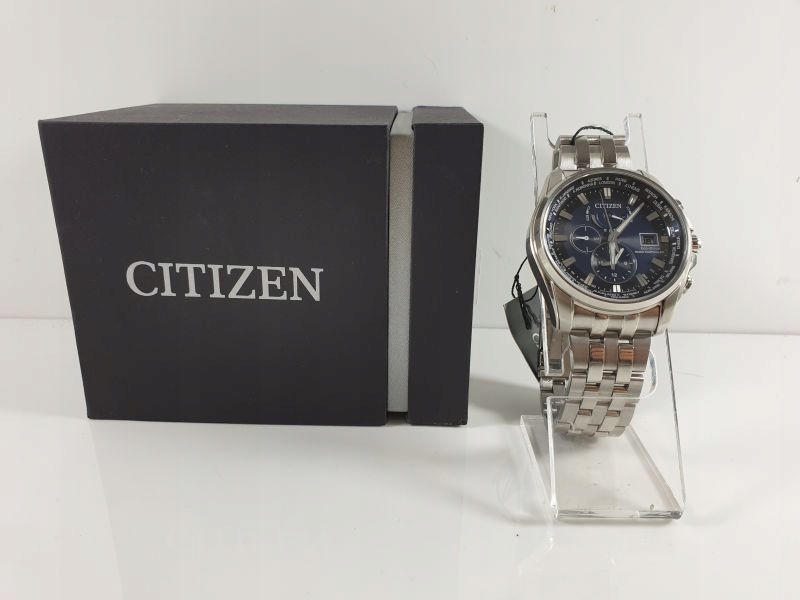 CITIZEN ECO-DRIVE RADIO CONTROLLED AT9030-55L