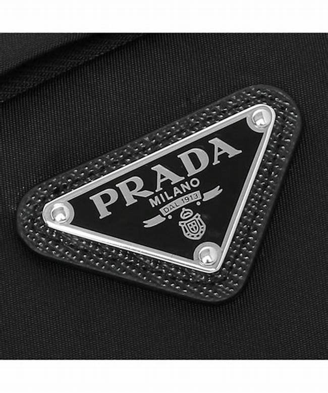 PRADA biżuteria BROSZKA milano