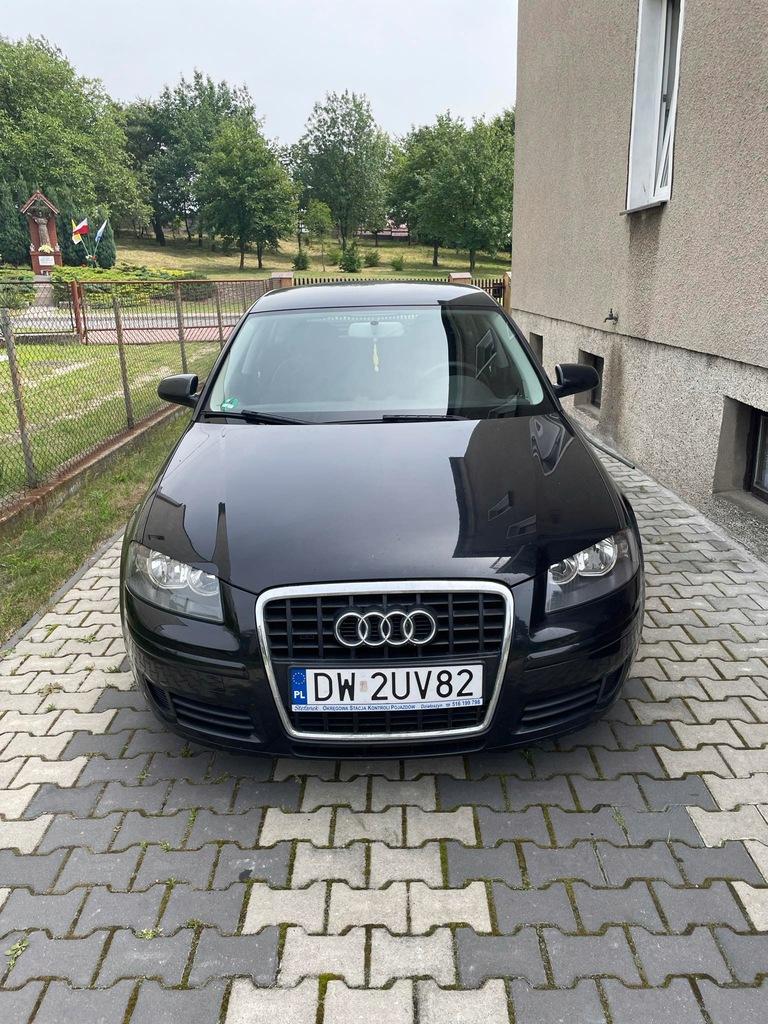 AUDI A3 Sportback (8P) 1.6 102 KM do remontu