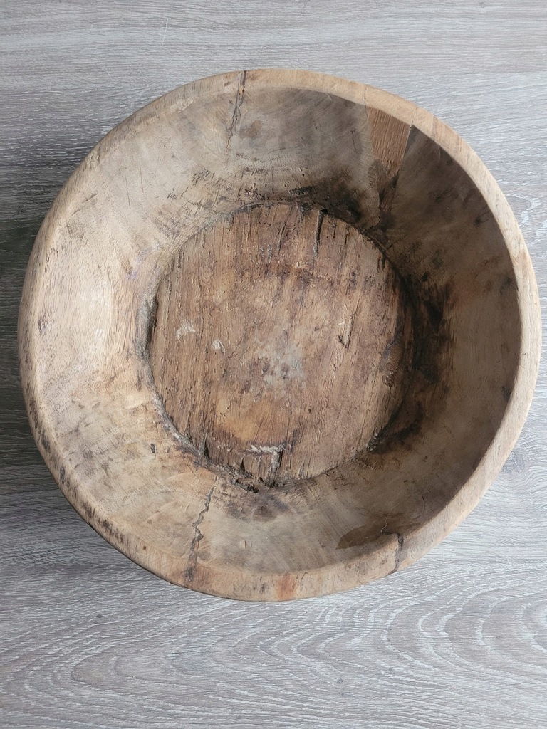 Stara drewniana miska z Indii