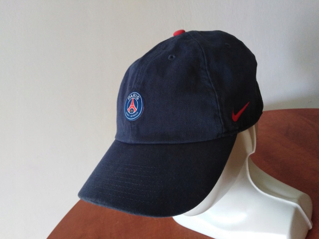 Oryg.czapka z daszkiem NIKE* Paris Sain Germain