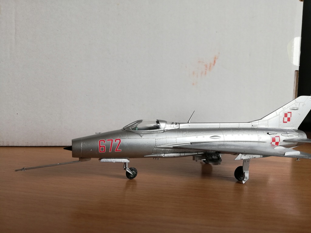 MIG 21 F-13