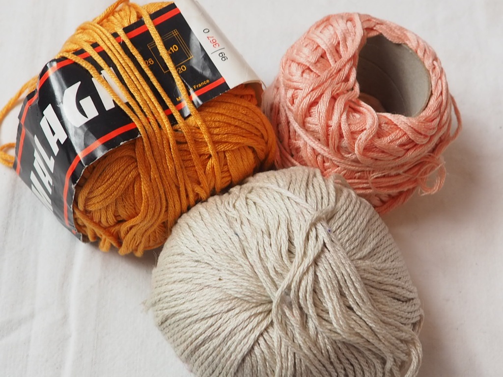 WŁÓCZKA BAWEŁNA MERCERYZOWANA 12,8 dkg