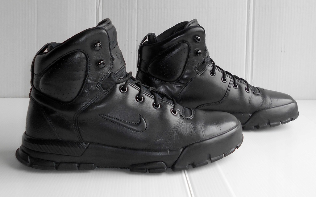 NIKE AIR NEVIST WTRPF BUTY SPORTOWE 43- 27,5 CM 13301610926