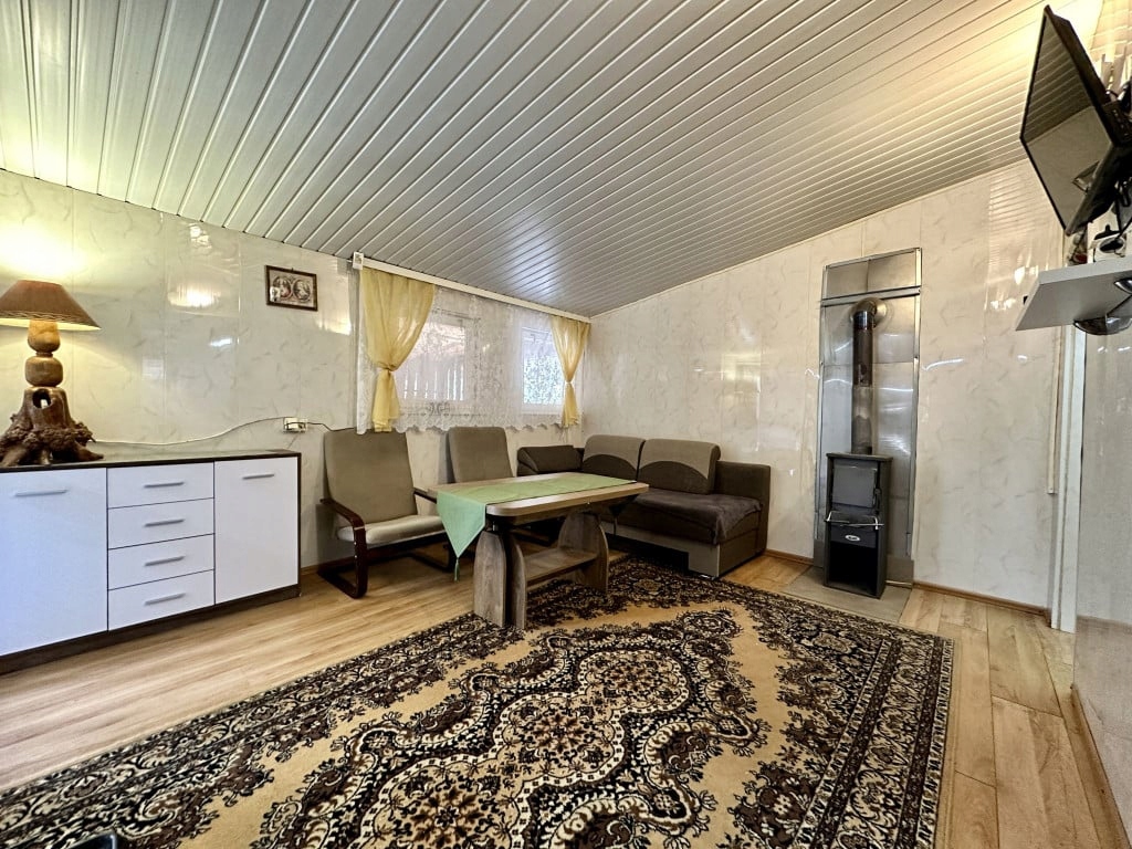 Dom, Chałupki Łaziskie, 40 m²