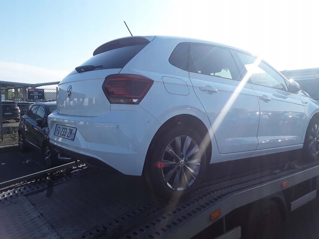 VW POLO (AW1, BZ1) 1.0 TSI 95 KM Cooper Line 2020