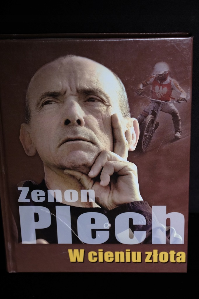 „Zenon Plech. W Cieniu złota” z autografem