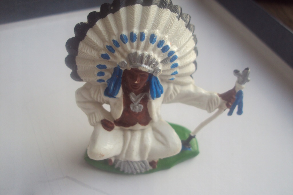 figurka wodza indianin