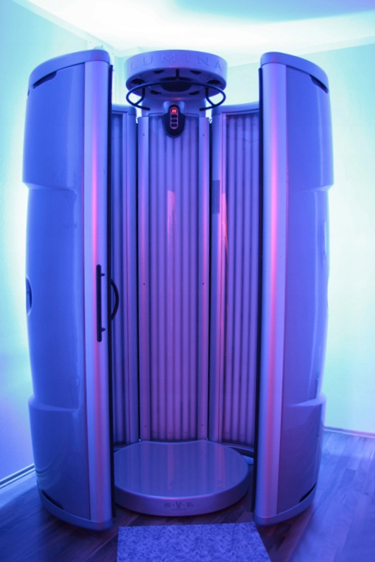 SOLARIUM STOJĄCE LUMINA HAPRO 48 XL 200 W BRYZA