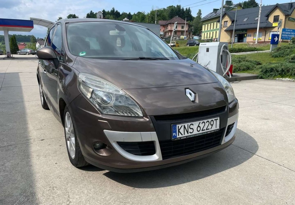 Renault Scenic Renault Scenic 1.9 dCi Emotion Plus 1.9 Diesel 130KM
