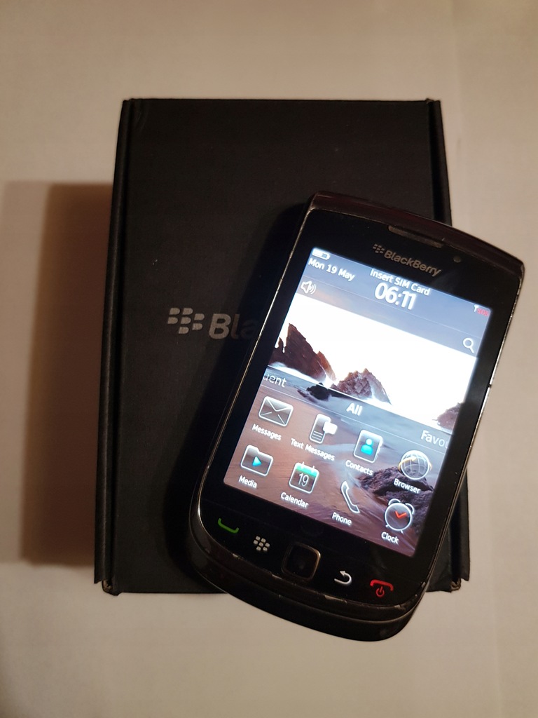 Smartfon BlackBerry Torch 9800 czarny 512 MB