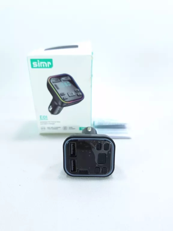 TRANSMITER SAMOCHODOWY SIMR E01 W PUDEŁKU