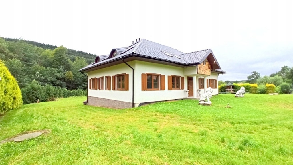 Dom, Uście Gorlickie, 384 m²