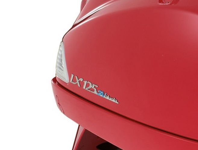 EMBLEMAT naklejka logo Vespa Lx 125 ie 3V Lx125