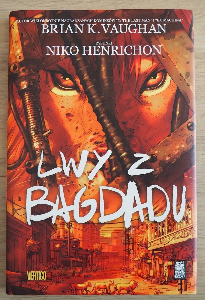 Lwy z Bagdadu (Brian K. Vaughan) Mucha Comics