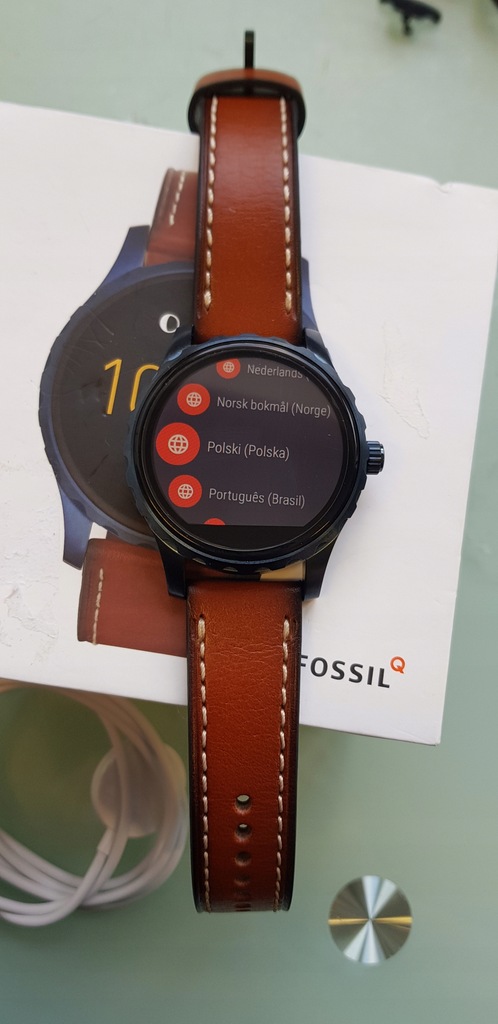 smartwatch fossil dw2a