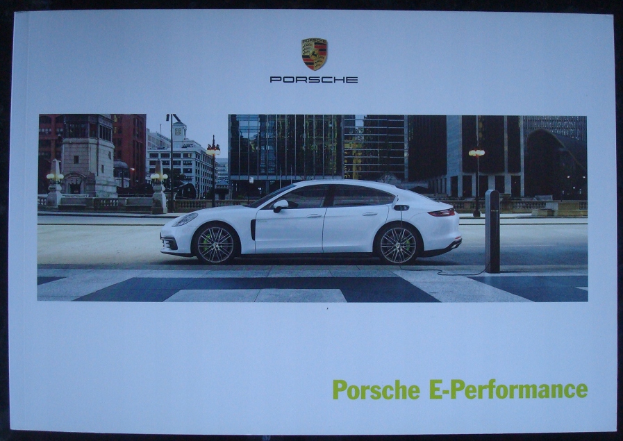 PORSCHE E-PERFORMANCE 2016 HIT Prospekt