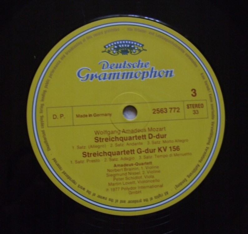 Купить Моцарт Die Fruhen Streichquartette - DG 1977 3LPVG: отзывы, фото, характеристики в интерне-магазине Aredi.ru