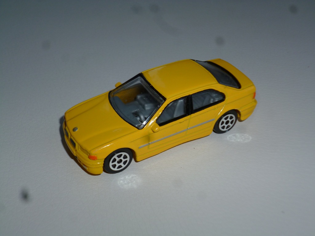 BMW E36 seria 3 Realtoy model resorak autko