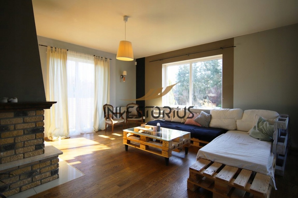 Dom, Piaseczno, Piaseczno (gm.), 180 m²