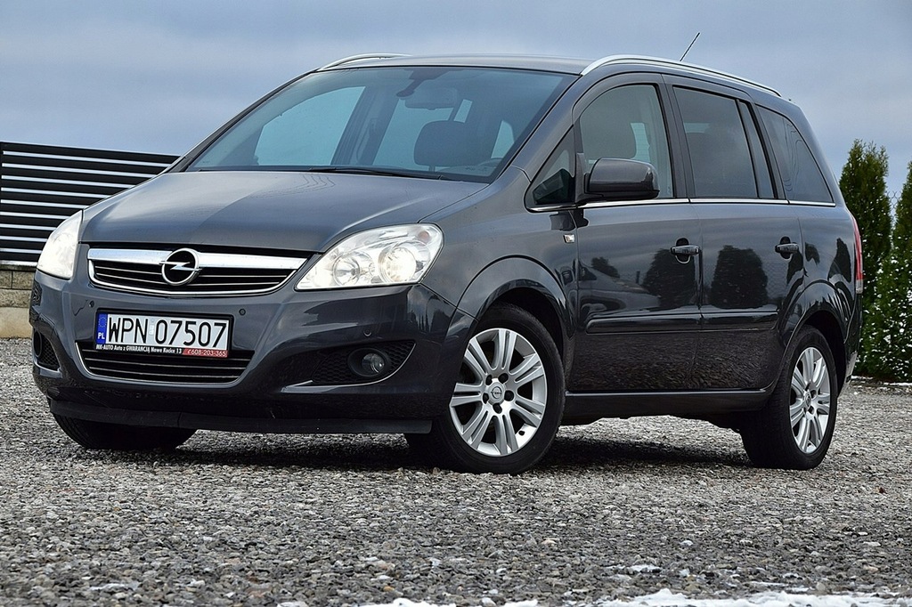 Opel Zafira COSMO Navi Pół-skóra 7-os Gwarancja