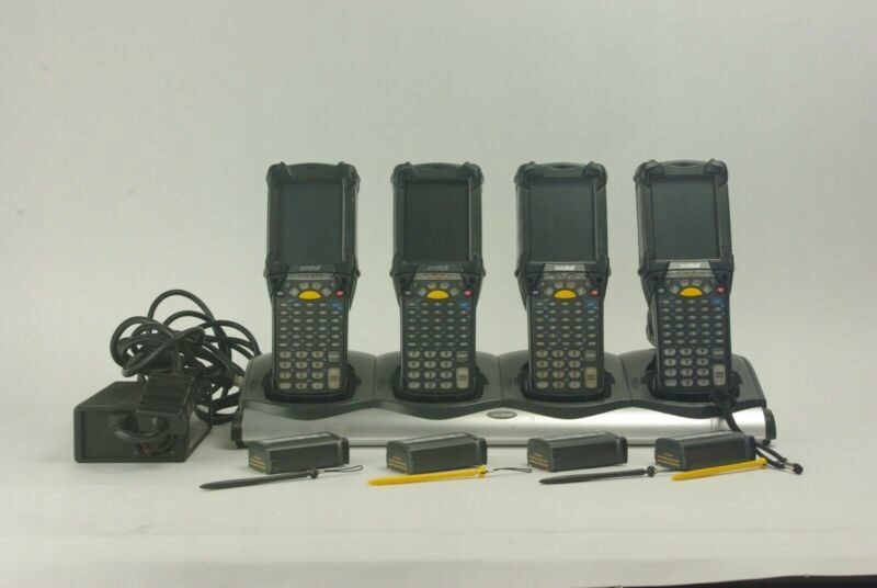 Zestaw: 4x Motorola MC9090 Gun 1D + CHS9000-4000