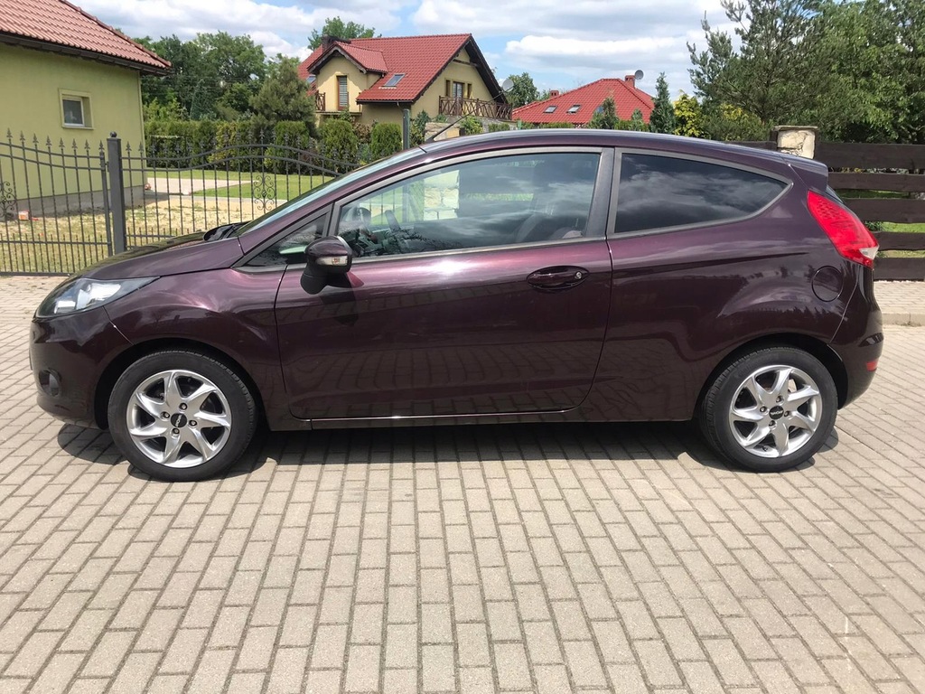 Купить FORD FIESTA VI 1.25 82 л.с.: отзывы, фото, характеристики в интерне-магазине Aredi.ru