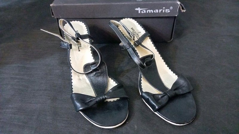 Buty na obcasie czarne Tamaris 37