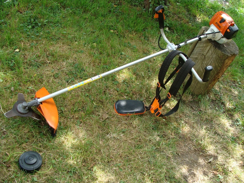 KOSA SPALINOWA STIHL FS 130 + NÓŻ !!! - 7442677942 - oficjalne archiwum